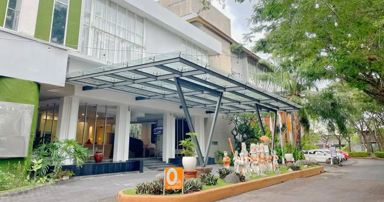 HARRIS Hotel & Residences Sunset Road Bali