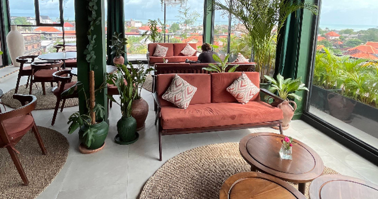 Mama Bali Rooftop & Restaurant